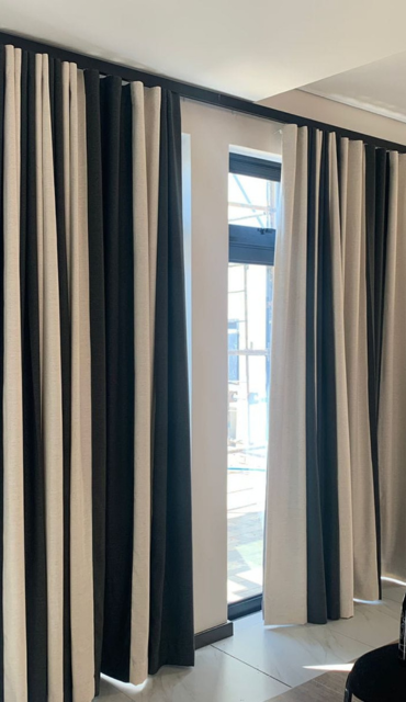 Adjustable-Loure-awnings-7-1