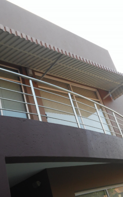 aluminium-awnings-1